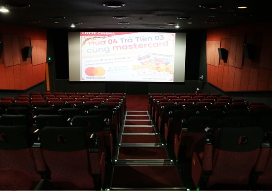 Lotte Cinema Now Zone phòng chiếu