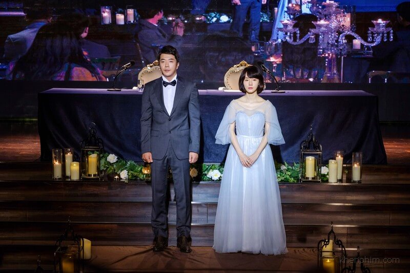 Cặp vợ chồng do Kwon Sang-woo & Lee Jung-hyeon thủ vai