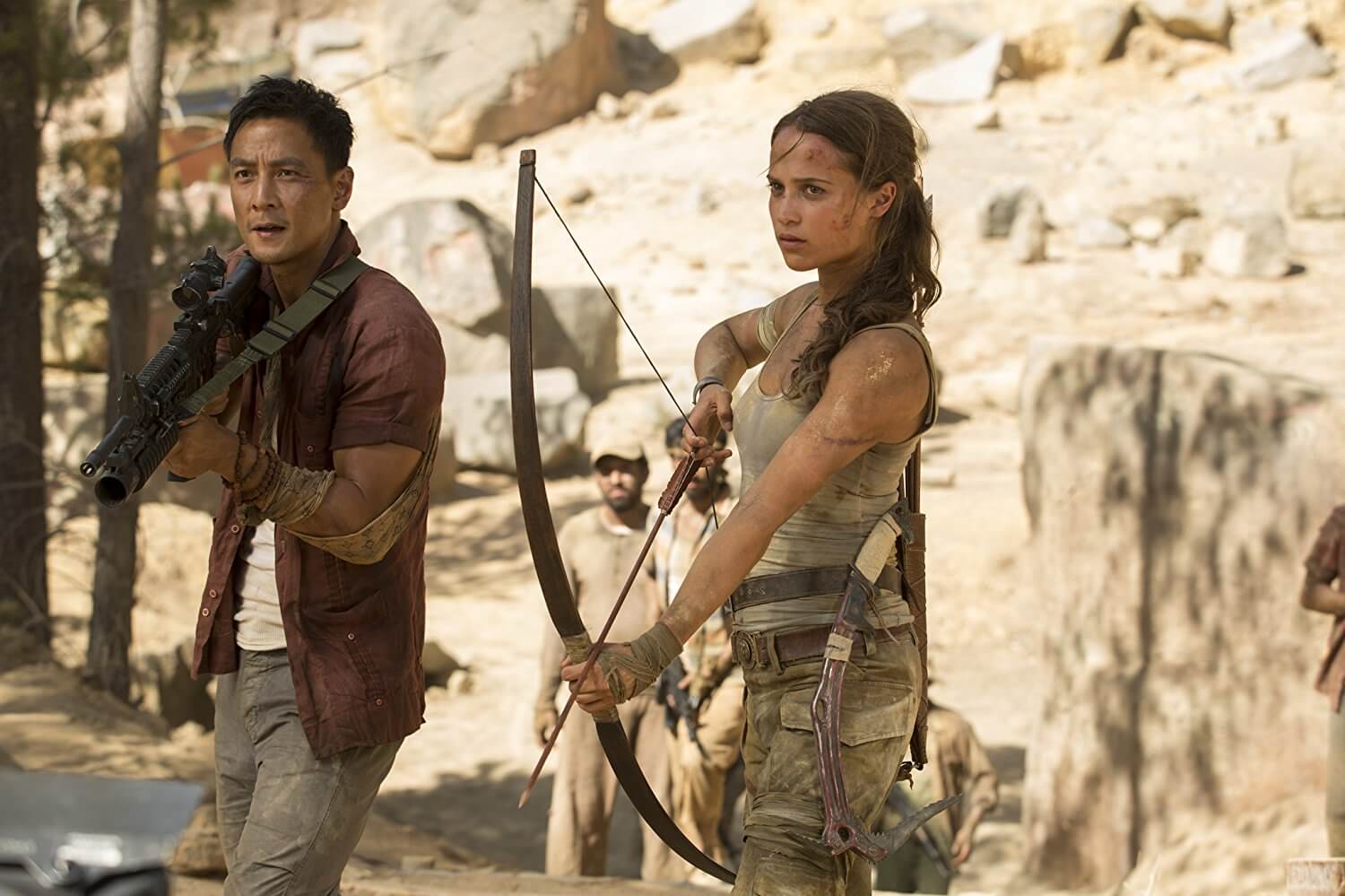 Alicia Vikander cùng bạn diễn Ngô Ngạn Tổ - Tomb Raider