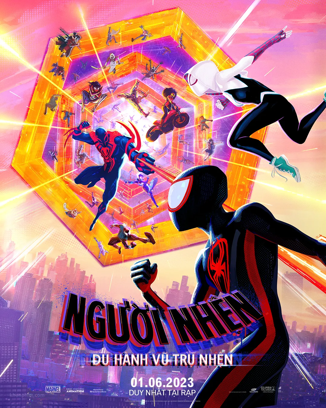 Poster phong cách Nhật Bản của tựa phim Spider-Man: Across the Spider-Verse (Người Nhện: Du Hành Vũ Trụ Nhện)