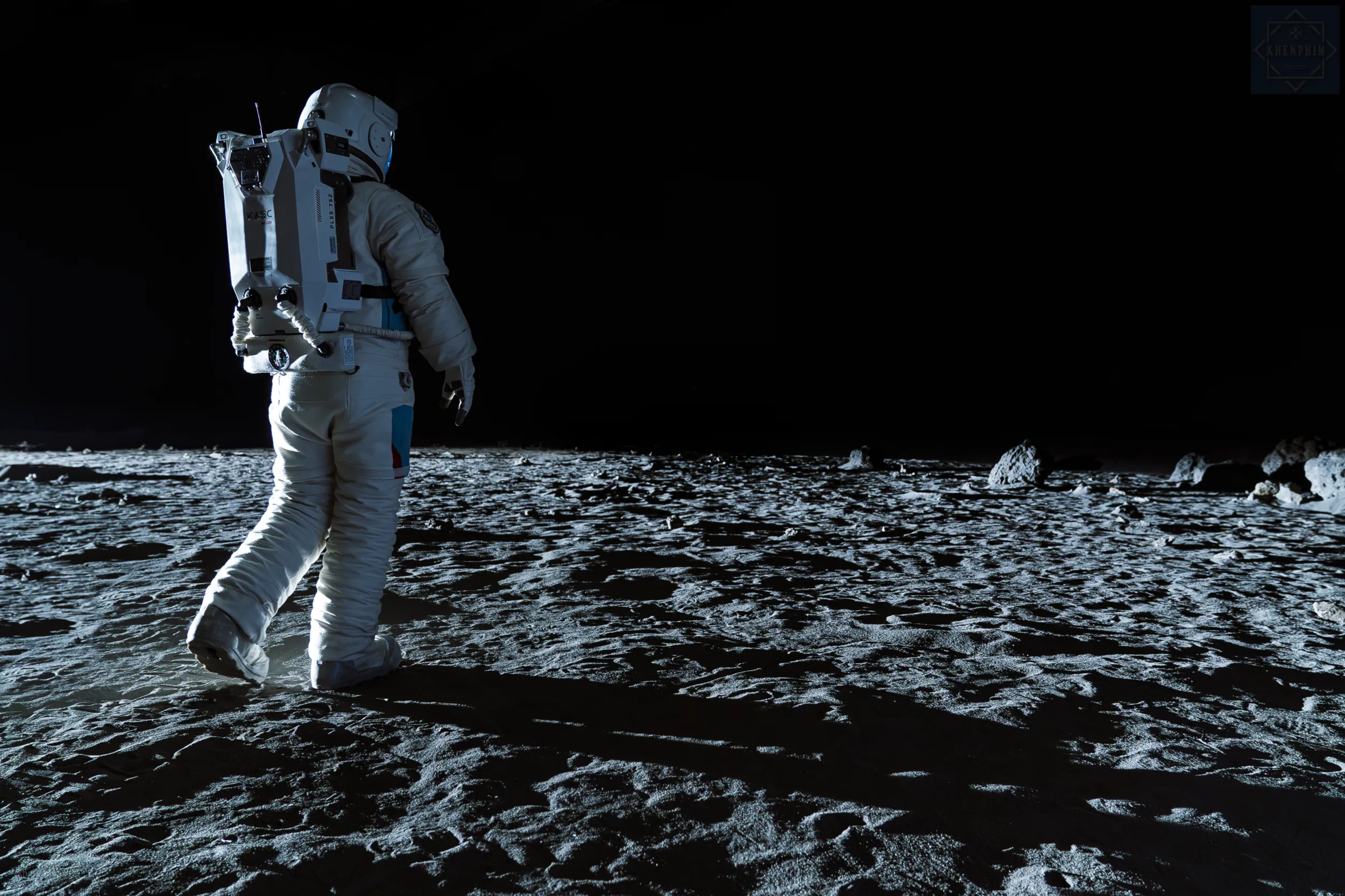 Kỹ xảo trên trong phim The Moon: Nhiệm Vụ Cuối Cùng - bề mặt