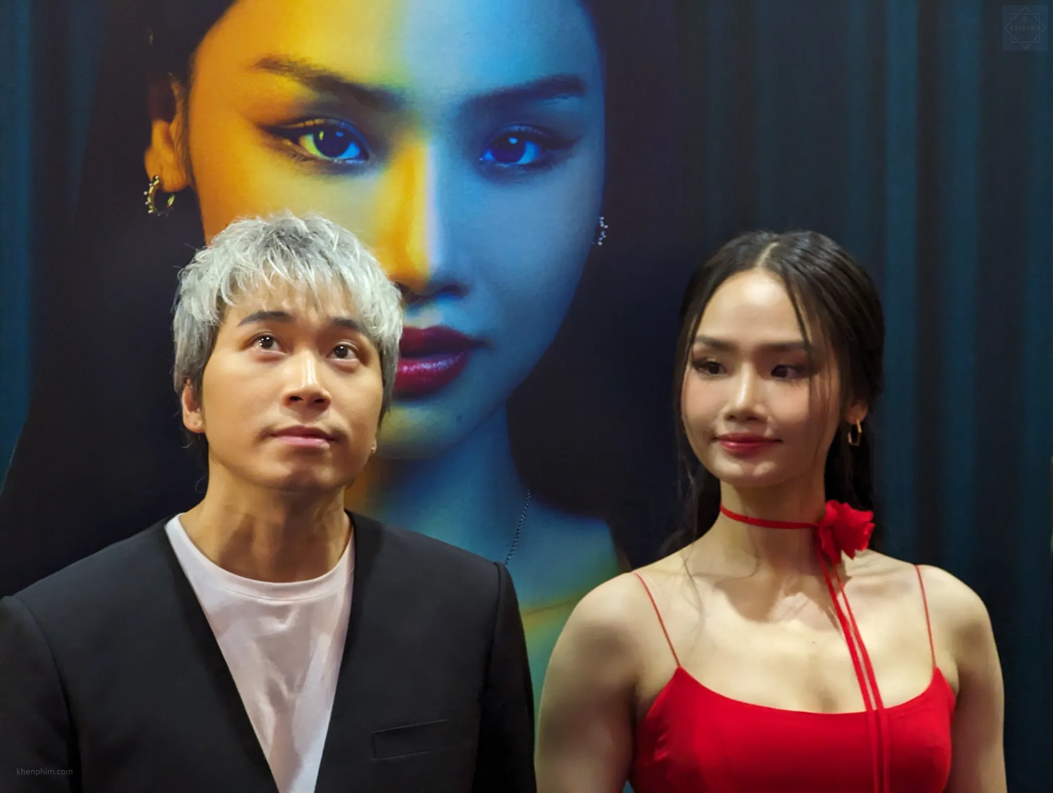 Karik và Miu Lê tại họp báo ra mắt phim, diễn ra vào tối ngày 14/11/2023