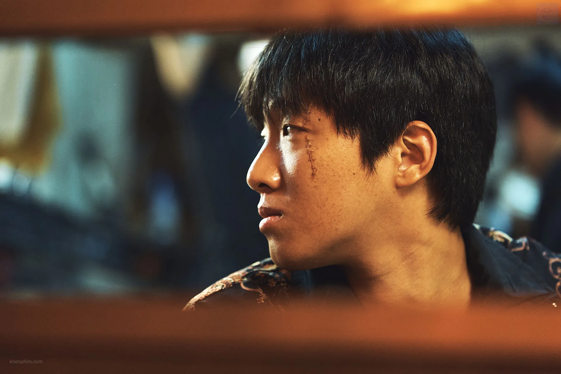 Nhân vật chính là một cậu bé 17 tuổi, do Hong Sa-Bin vào vai
